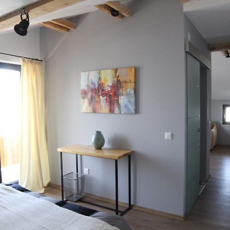 Villa Swiss Négyfalu Kültér fotó
