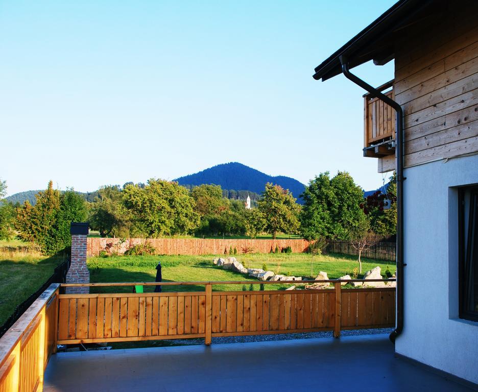 Villa Swiss Négyfalu Kültér fotó